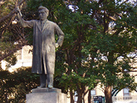 野口英世像の画像