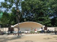 野外ステージの画像